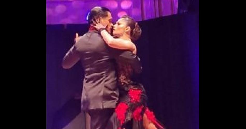 Orgullo- pareja santiaguentildea pasoacute a la final del Mundial de Tango