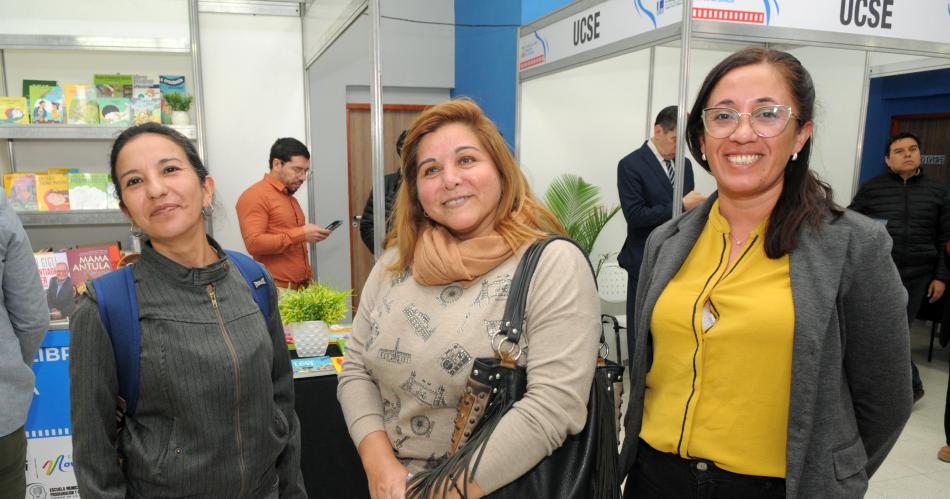 FERIA DEL LIBRO MUNICIPAL EN LA BANDA