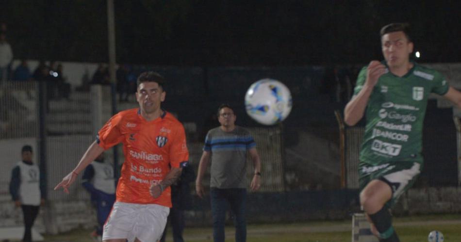 Sarmiento empatoacute sin goles ante Sportivo Belgrano en La Banda