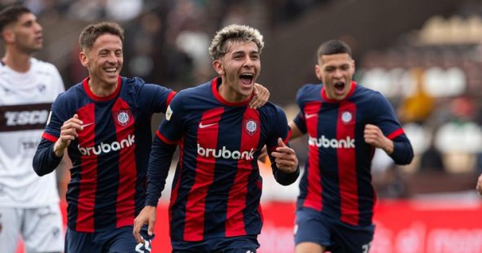 San Lorenzo se hizo fuerte otra vez en Vicente Loacutepez