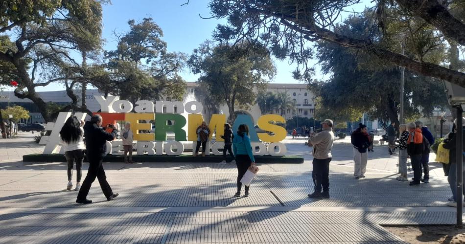 Comenzaron los festejos por el 70ordm aniversario de Las Termas de Riacuteo Hondo