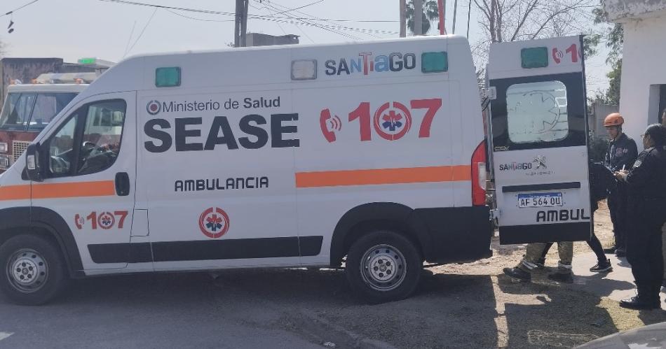 Tres operarios heridos al caerles unas placas de maacutermol encima- uno de ellos estaacute grave