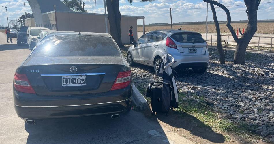 SECUESTRO- El catamarqueño se llevó el Mercedes Benz pero le fue incautado en Tucum�n Ahora el vendedor (Gómez) demandó a padre e hijo Trejo