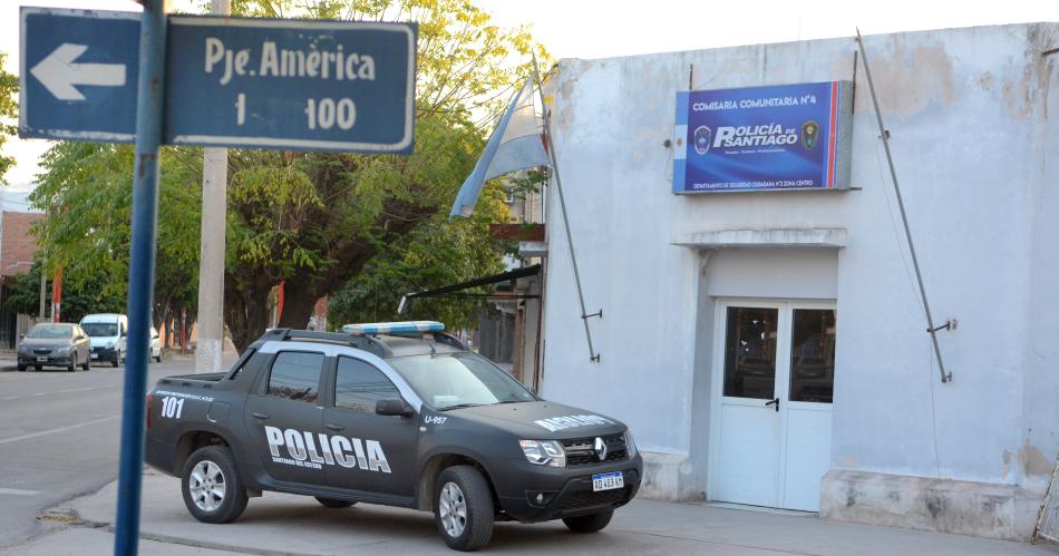 Provocoacute destrozos en su casa porque su madre se negoacute a darle maacutes dinero