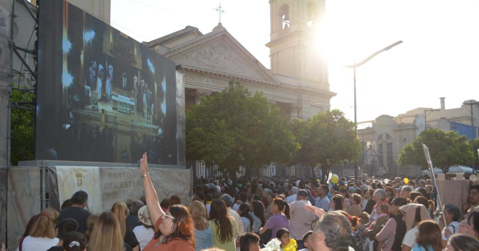 FOTOS  Las mejores imaacutegenes de la misa por el traspaso de la sede primada