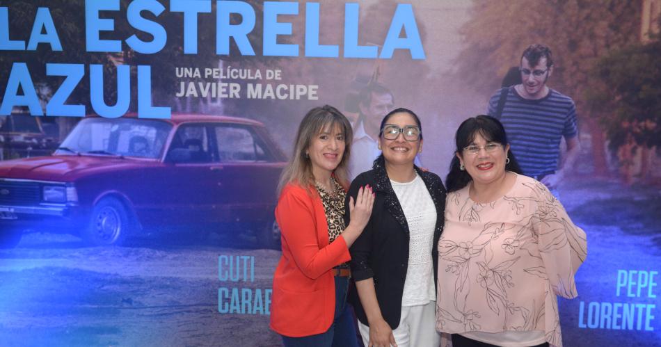 LA ESTRELLA AZUL BRILLA EN SANTIAGO