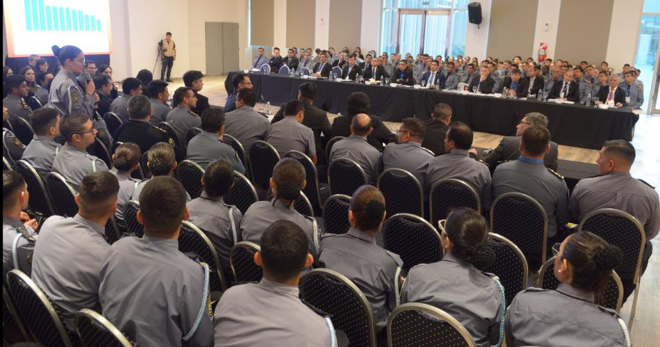 Jornada de Gestioacuten y desarrollo de la organizacioacuten policial