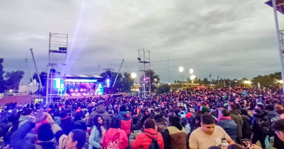 El Municipio capitalino presentoacute el Festival Diacutea de la Primavera