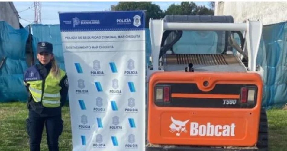 Insoacutelito- una mujer se roboacute un meacutedano con una pala mecaacutenica