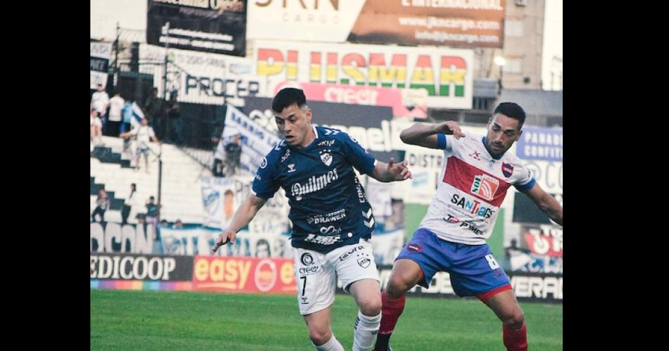 Guumlemes perdioacute 1 a 0 ante Quilmes pero sigue distanciado del descenso