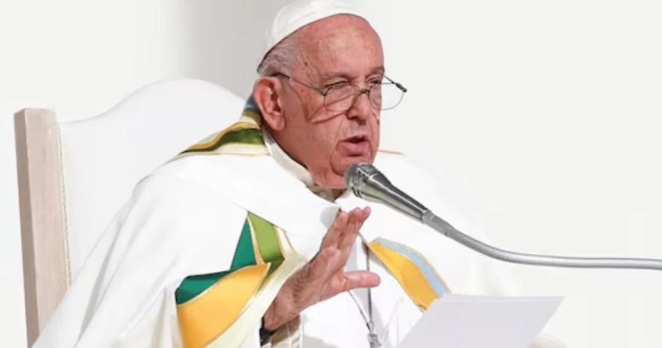 En Bruselas el Papa Francisco llamoacute a los obispos a no encubrir abusadores