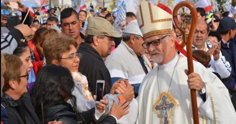 Silva Neder- En otro gesto de amor a Santiago el Papa designaraacute cardenal a Bokalic