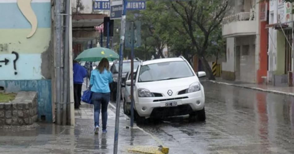 Santiago tendraacute un martes con tiempo inestable y vientos