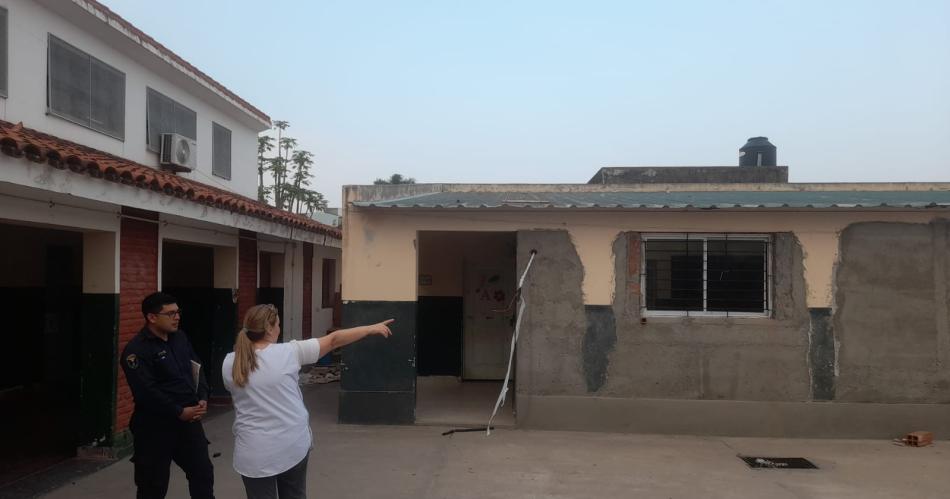 Lamentable- delincuentes se robaron un aire acondicionado de una escuela del Bordm Centenario