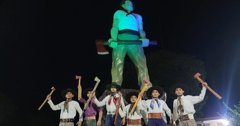 En Monte Quemado se concretoacute un emotivo homenaje a los hacheros