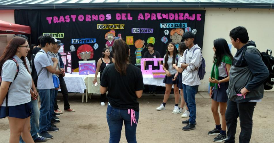 Jornada de concientizacioacuten sobre la inclusioacuten de personas con discapacidad y en situacioacuten de riesgo