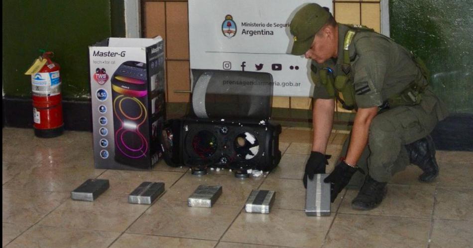 Hallan 5 kg de cocaiacutena en un tour de compras en los uacuteltimos 9 diacuteas son maacutes de 135 kg secuestrados