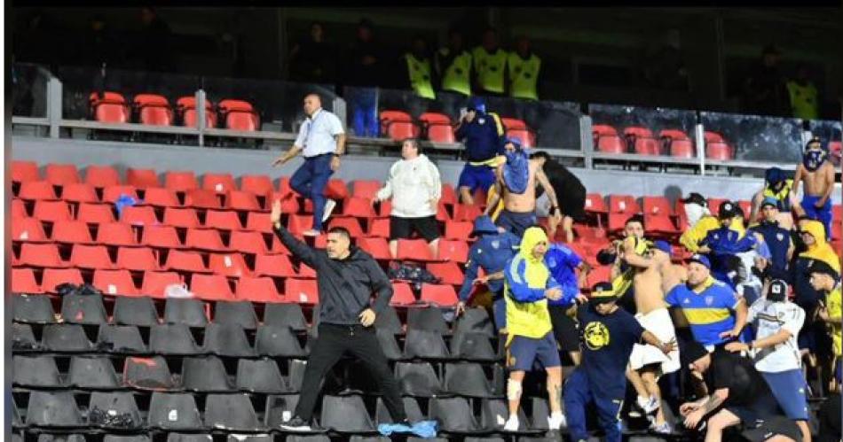 Tras los destrozos en el estadio Newells emitioacute un comunicado