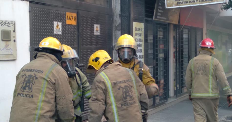 VIDEO  Tras el incendio de un transformador en el Colegio San Joseacute se trabaja para normalizar la zona