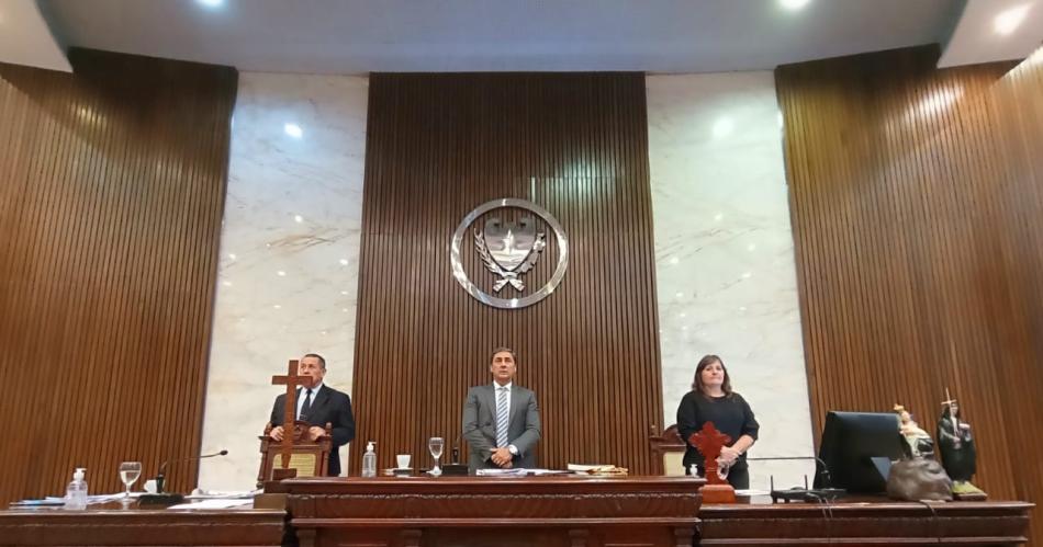 Diputados resaltan sesioacuten del Parlamento del Norte Grande