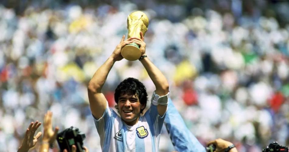 Maradona y su legado- el Diego habriacutea cumplido 64 antildeos este mieacutercoles