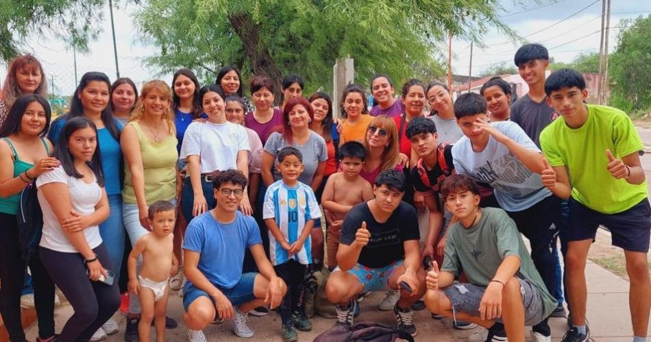 Con gran eacutexito finalizoacute el curso de peluqueriacutea en Colonia Dora 