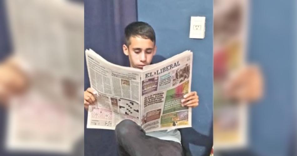 Bautista Aacutebalos un joven lector del EL LIBERAL