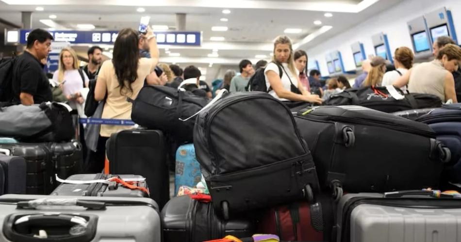 El Gobierno anuncioacute la desregulacioacuten del servicio de rampas en aeropuertos para acabar con el monopolio de Intercargo