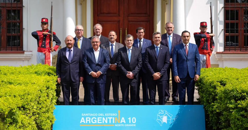 Gerardo Zamora encabeza el encuentro de Gobernadores en el Forum