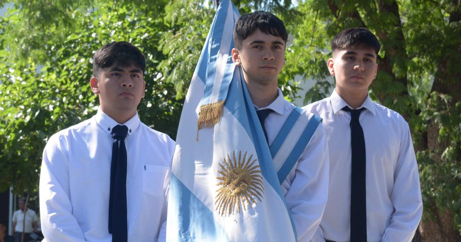 MUESTRA EN LA ESCUELA TEacuteCNICA Ndeg3