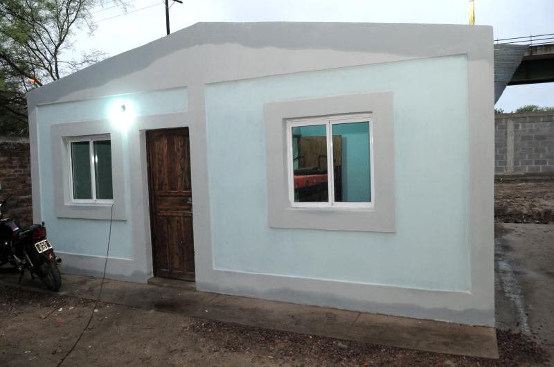 Realizaron la bendicioacuten de casas construidas por el Hogar de Cristo en La Banda