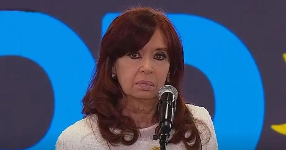 Cristina Kirchner pidioacute a ANSES que le devuelvan los 35 millones de jubilacioacuten de privilegio