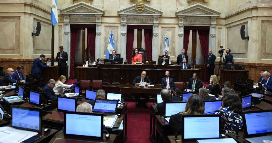 Claudia Zamora hizo consultas sobre la evolucioacuten del empleo economiacuteas regionales y la implementacioacuten de poliacuteticas sociales para el informe de Guillermo Francos