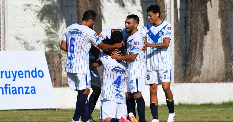 Veacutelez de San Ramoacuten goleoacute a San Martiacuten de El Ojito y se metioacute en la tercera fase