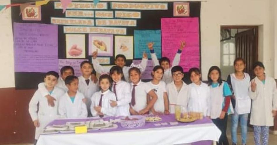 Exitosa Muestra de Produccioacuten se realizoacute en la Escuela Nordm 450