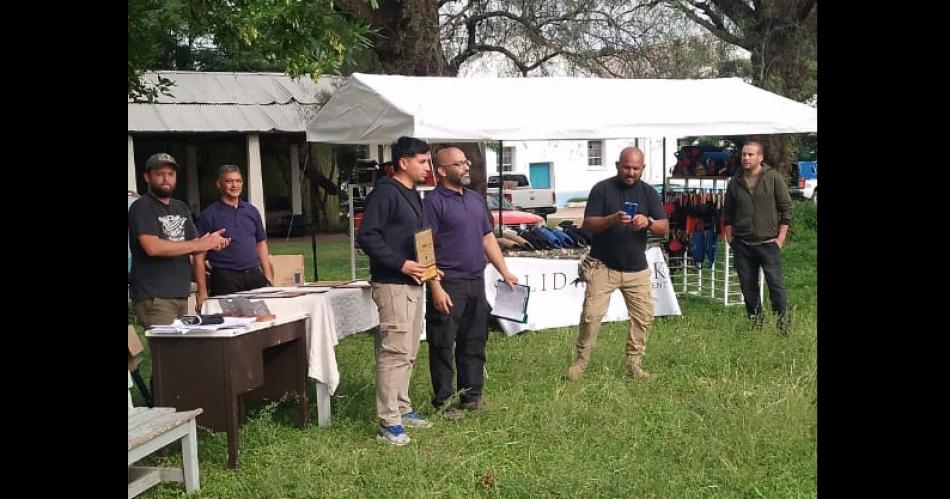 Competencia internacional- los perros del Departamento k-9 llegaron a los primeros puestos