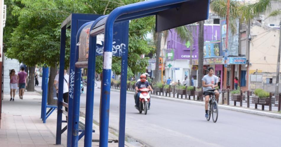 Paro de un sector de la UTA afectaraacute mantildeana a casi todas las liacuteneas