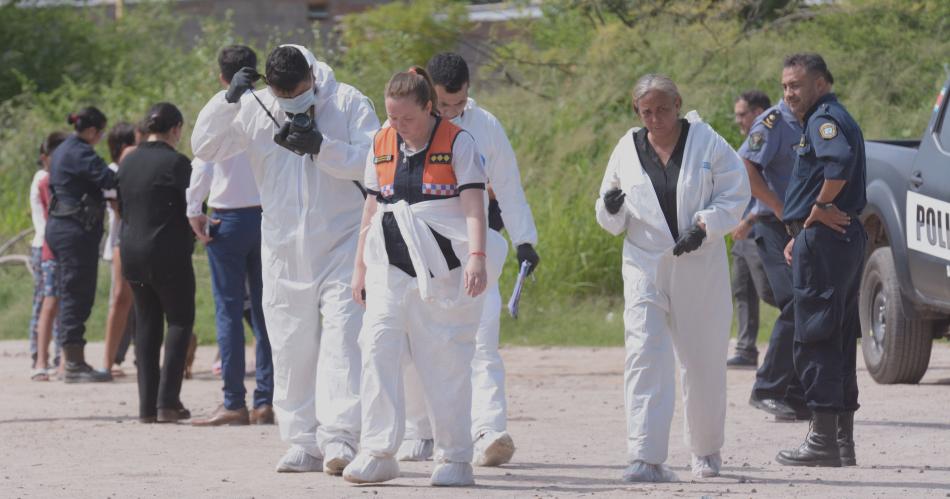 Nuestro hermano era ajeno a las drogas y el ex de su novia Abuelo viviacutea amenazaacutendolo de muerte