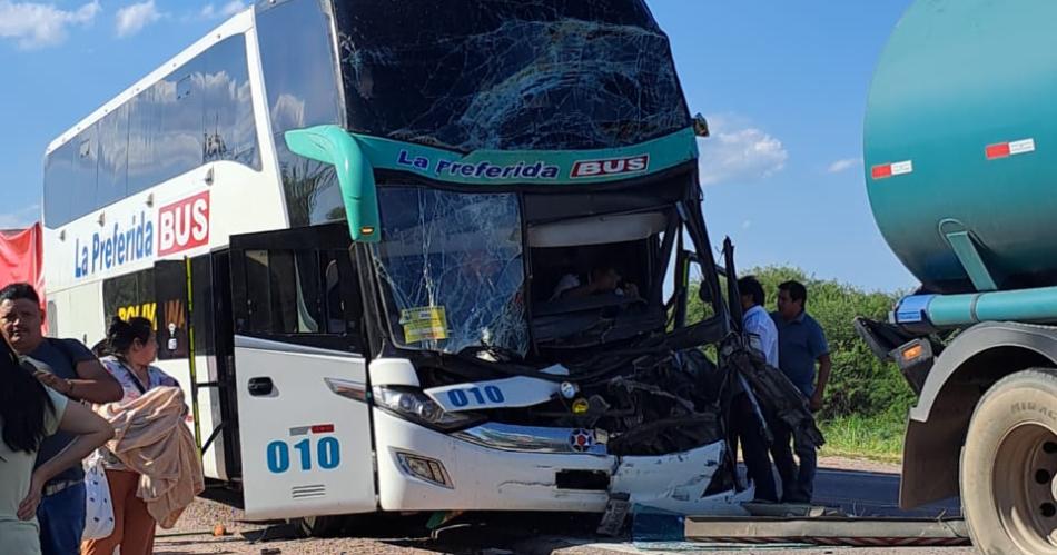 Choque muacuteltiple en Ruta 34- Involucra a un colectivo y dos camiones