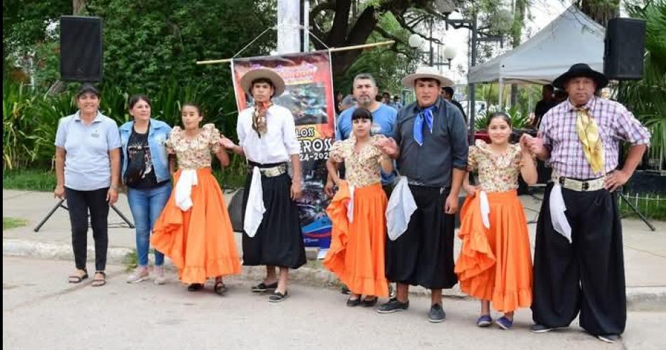 Nuevos Talentos brillaron en la plaza Pololo Nuevo de Antildeatuya