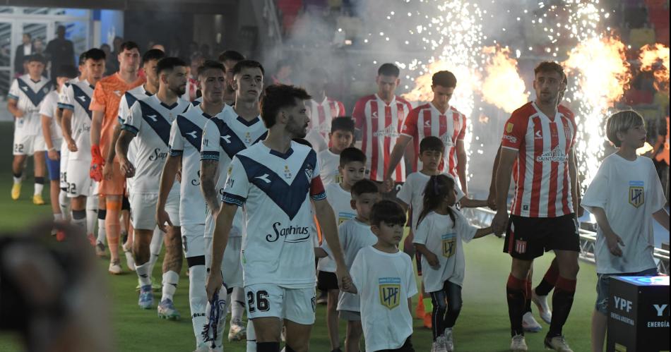 GALERIacuteA- Miraacute las mejores fotos de la final por el Trofeo de Campeones