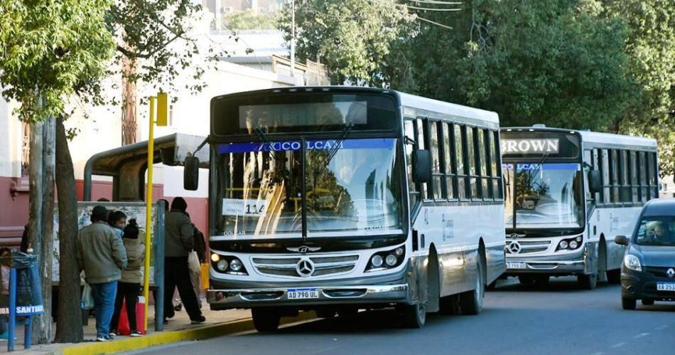 Levantan el paro de colectivos previsto para este lunes 23