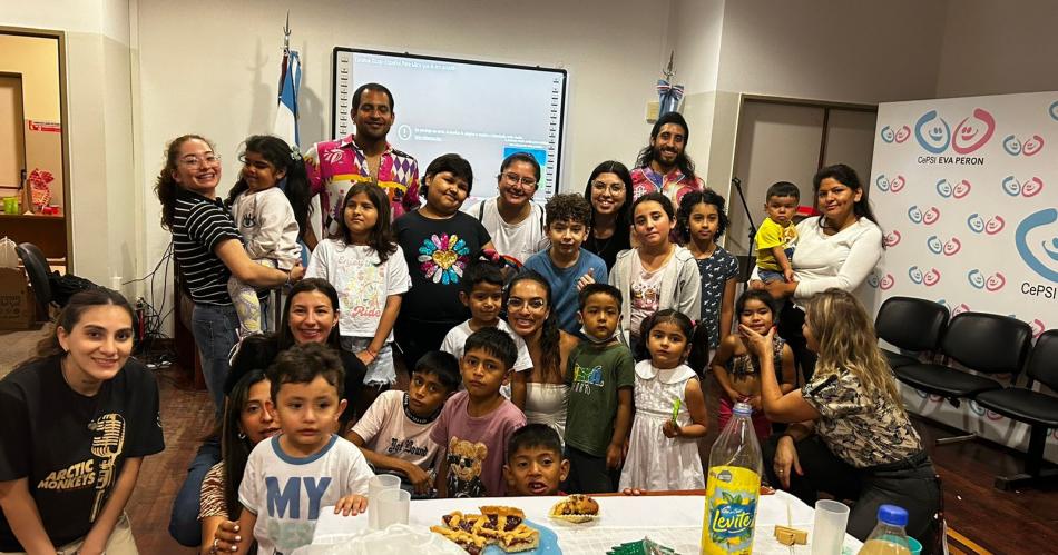 Cepsi- hubo festejo navidentildeo en la Sala de Hemato-Oncologiacutea