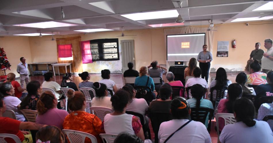 Presentaron en el Penal de Mujeres Ndeg2 un documental sobre Mama Antula