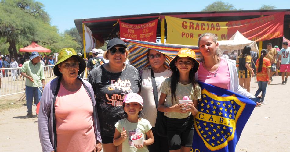 Fiesta Patronal de San Esteban en Sumamao una vieja y bella costumbre de Santiago