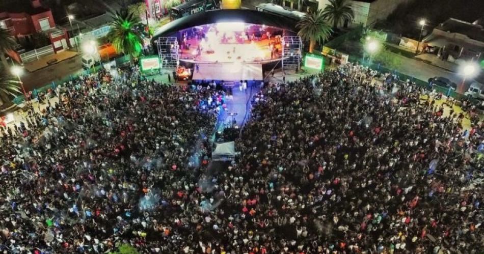 EN VIVO- Radio Panorama transmite el 54ordm Festival de la Tradicioacuten desde Antildeatuya