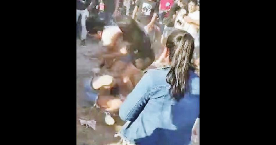 Un conocido baile terminoacute con heridos tras una brutal pelea entre adolescentes alcoholizados