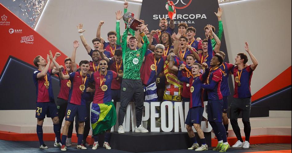 iexclBarcelona el supercampeoacuten goleoacute 5 a 2 al Real Madrid y se llenoacute de gloria