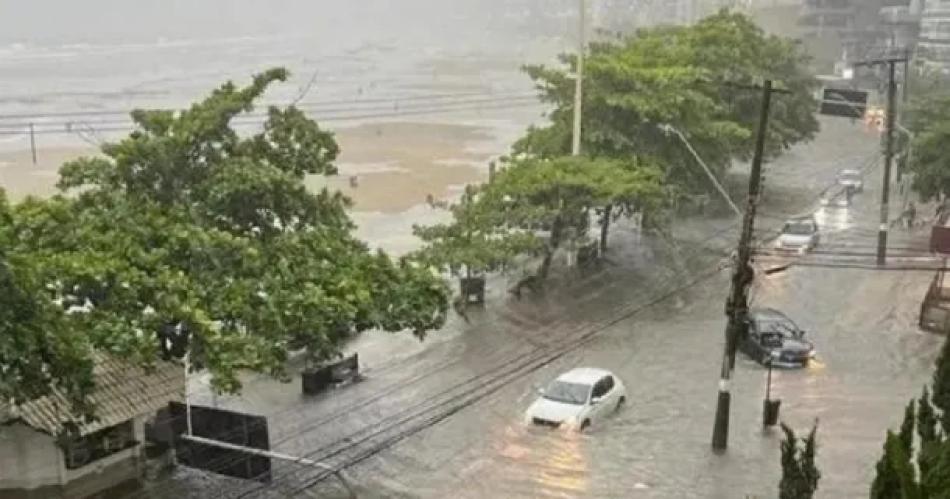 Preocupacioacuten de argentinos en Brasil- inundaciones y estado de emergencia en Florianoacutepolis