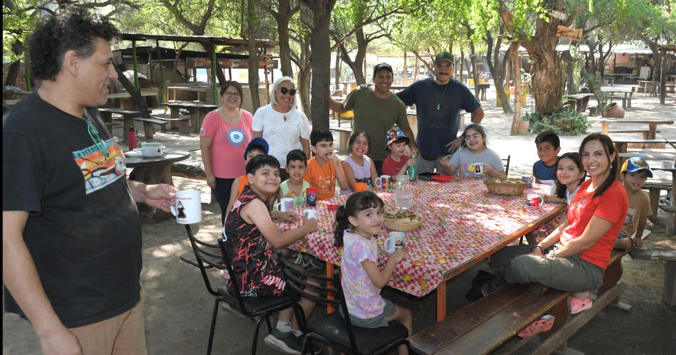 EL VERANO EN EL PATIO DEL INDIO FROILAacuteN